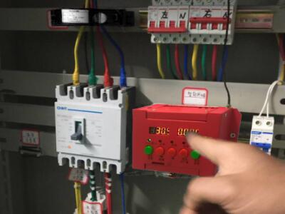 ��I�ǻ���늈�ϵ�y�F�����b�D